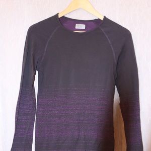 Athleta long sleeve